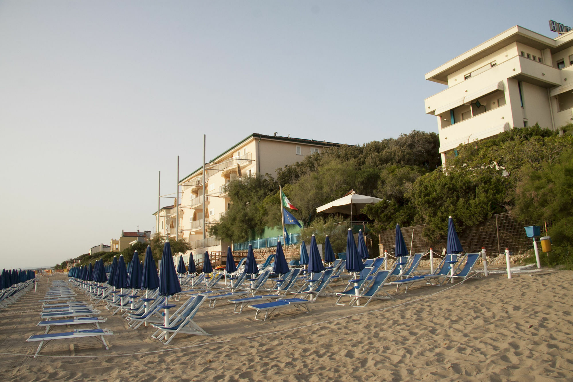 Hotel Villa Lo Scoglietto San Vincenzo Exterior foto